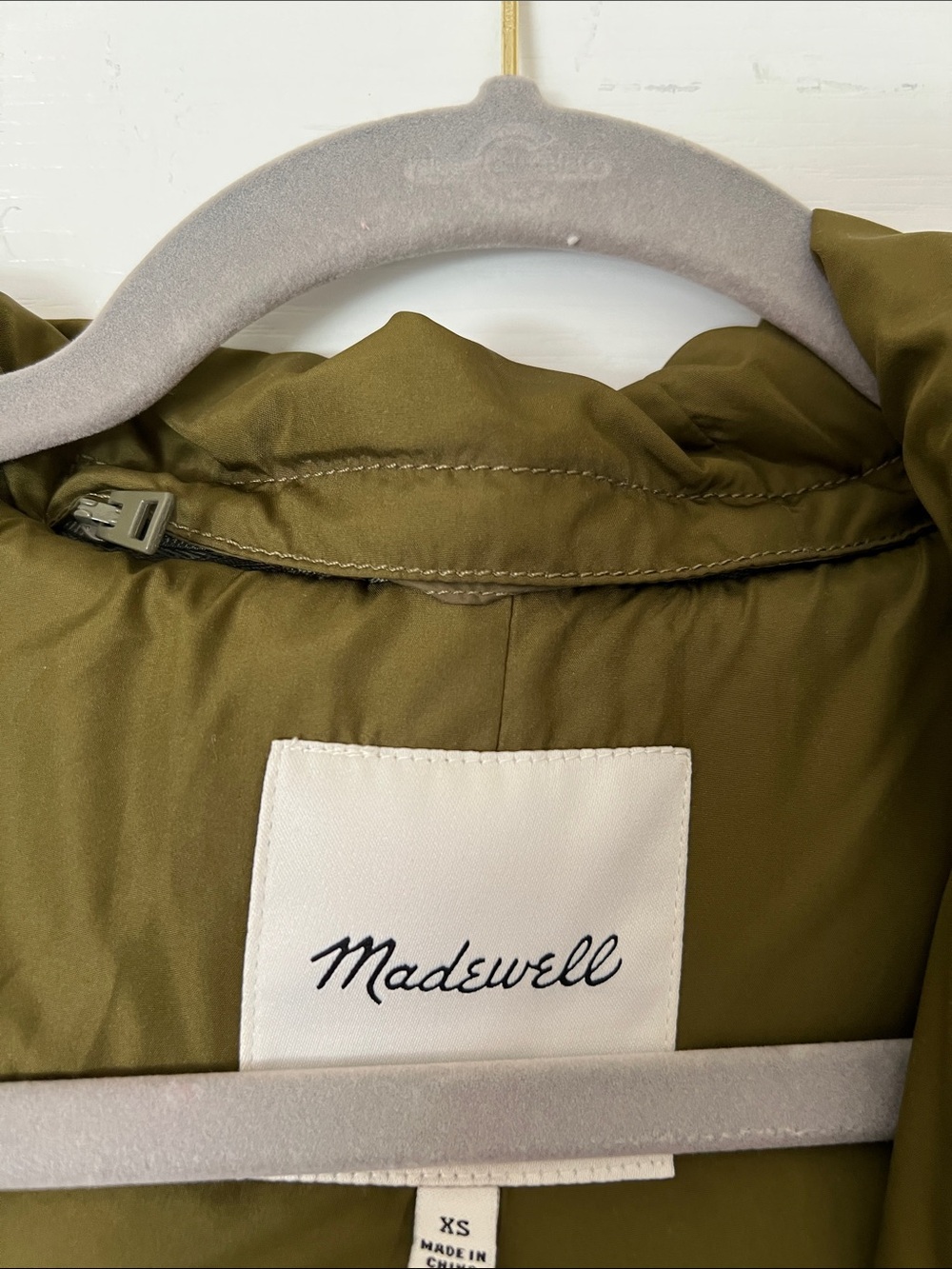 Madewell Olive Puffer Jacket with Hood - Picture 8 of 10